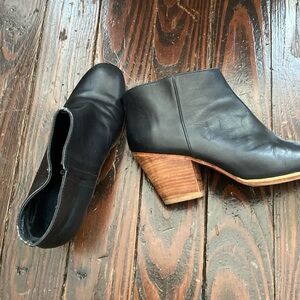 EUC Rachel Comey Mars Booties